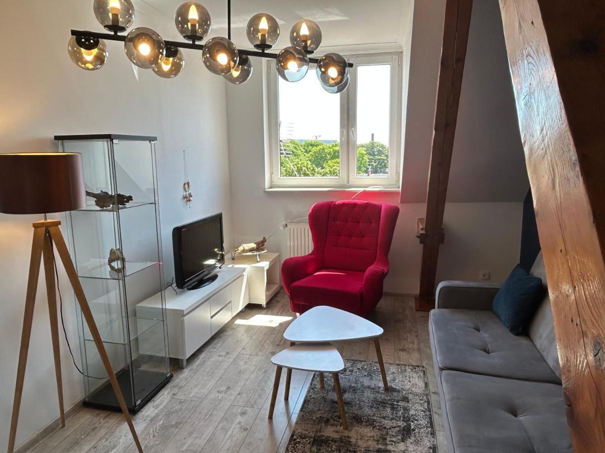 Near To The Beach & City Centre Apartment Jagiellonska Kolberg Exterior foto